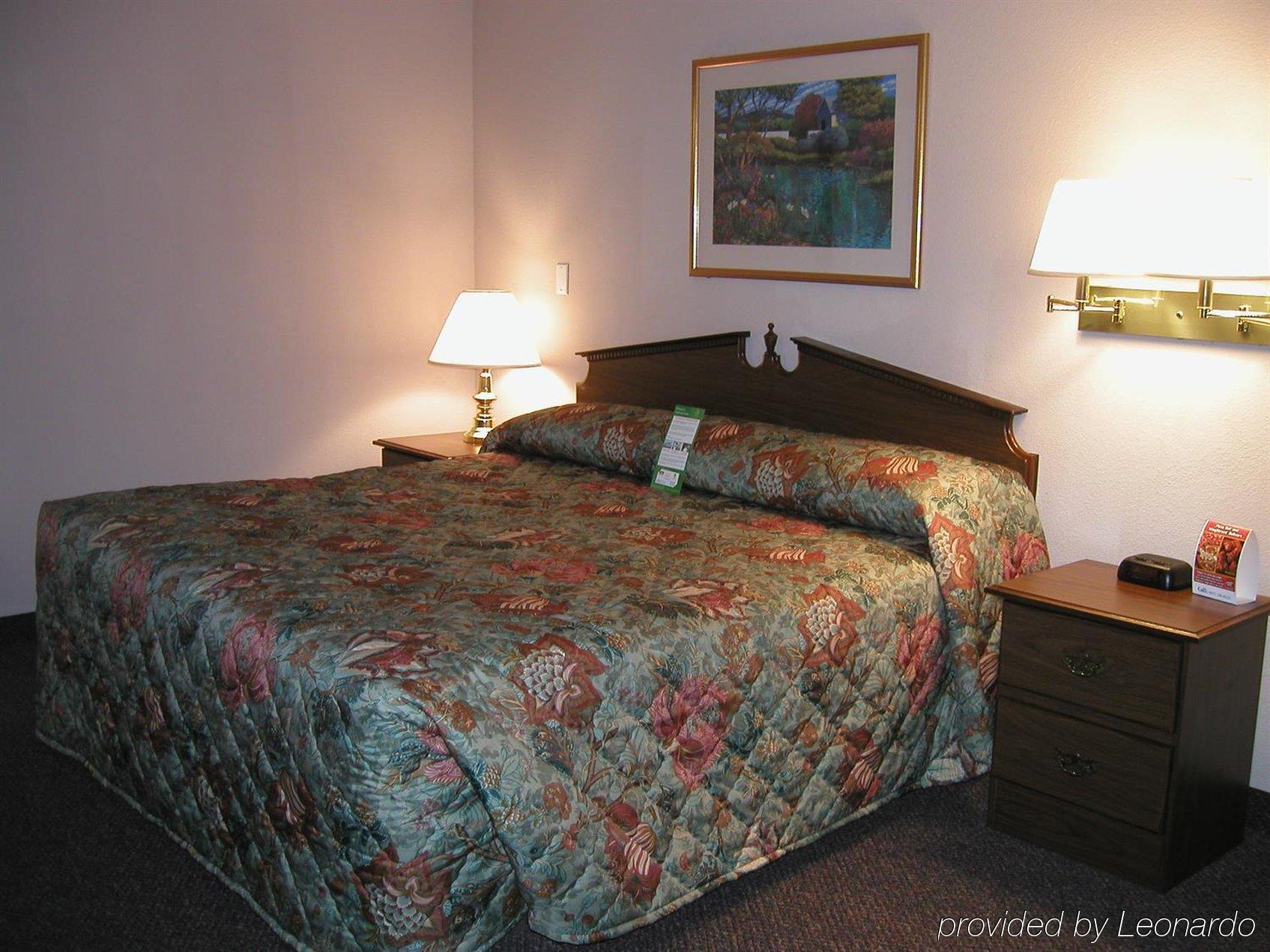 Intown Suites Extended Stay Atlanta Ga - Duluth Room photo